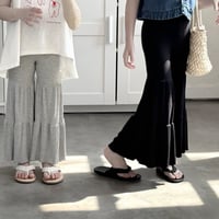 《予約》フレアパンツ