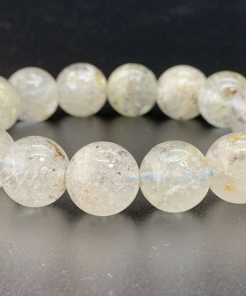 白雲母入り水晶 13㎜のブレスレット Ⅰ | うさぎ屋