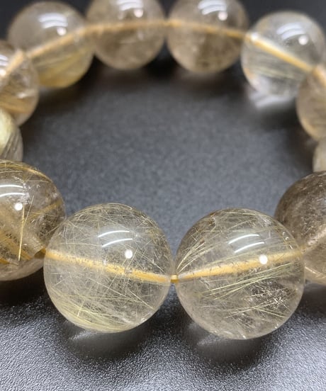 金運UP！　大玉シャンパンゴールドルチル　18～18.5㎜　圧巻のブレスレット