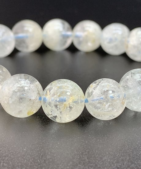 白雲母入り水晶　11.5㎜のブレスレット
