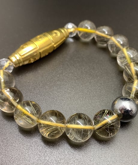 金運UP！　最強九眼天珠と宇宙からのギベオン隕石とゴールドルチルのブレスレット