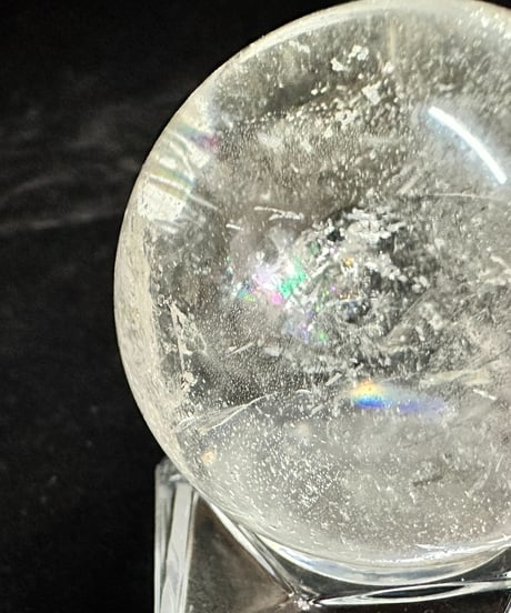 天然水晶（アイリスクォーツ）　丸玉　45㎜