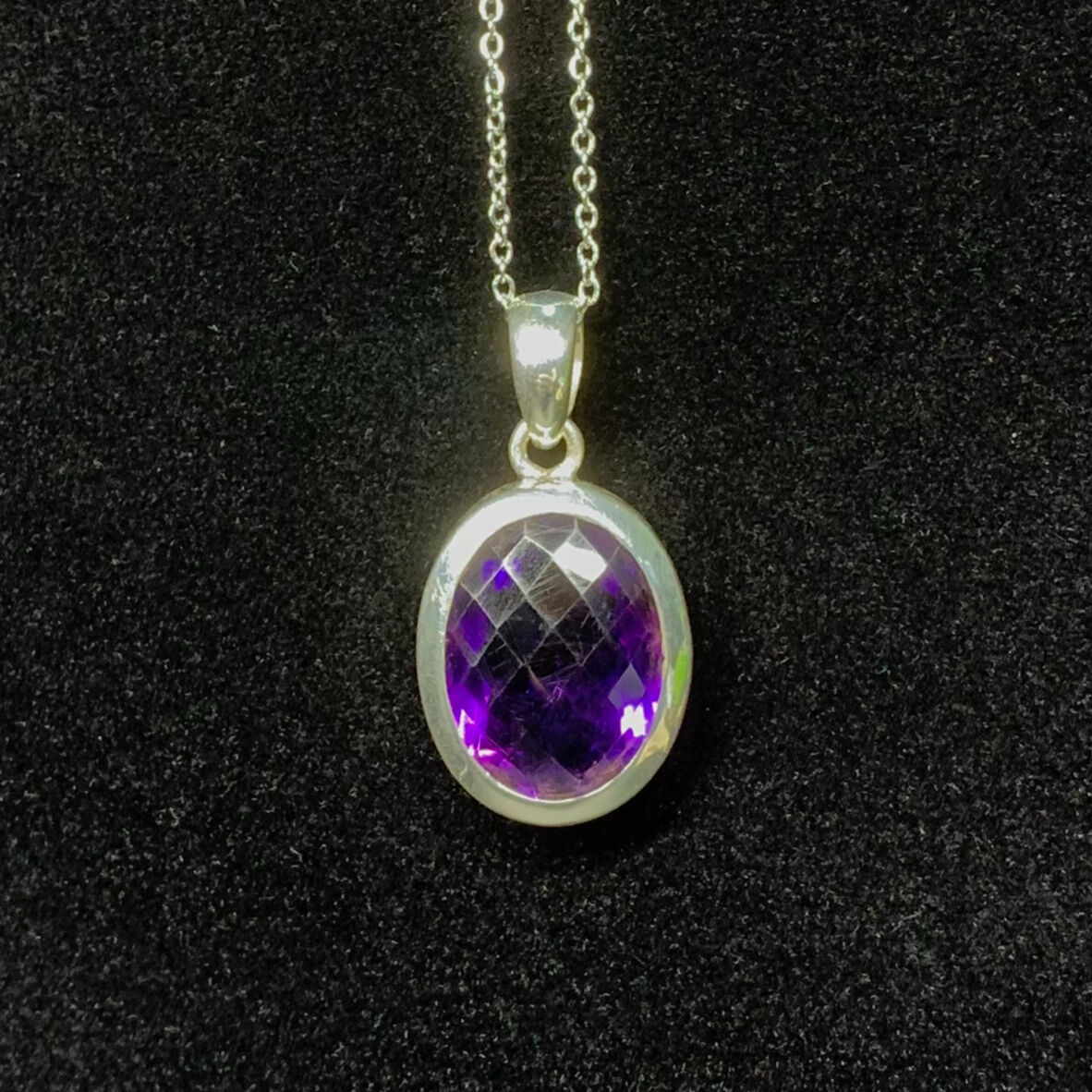 多面カット アメジストペンダント | うさぎ屋
