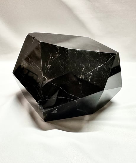 モリオン（黒水晶）原石　置き石　約5kg