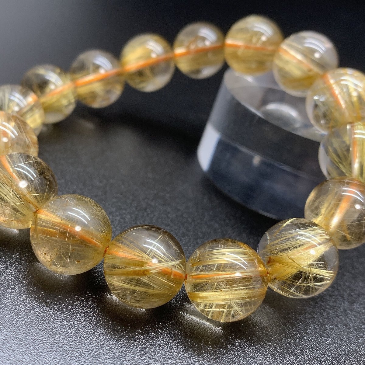 【金運、仕事運上昇】タイチンルチルスフィア⭐️ゴールド⭐️ R37 ⭐️台座付き ☆高級☆大玉タイチンキャッツゴールドルチルクォーツ28