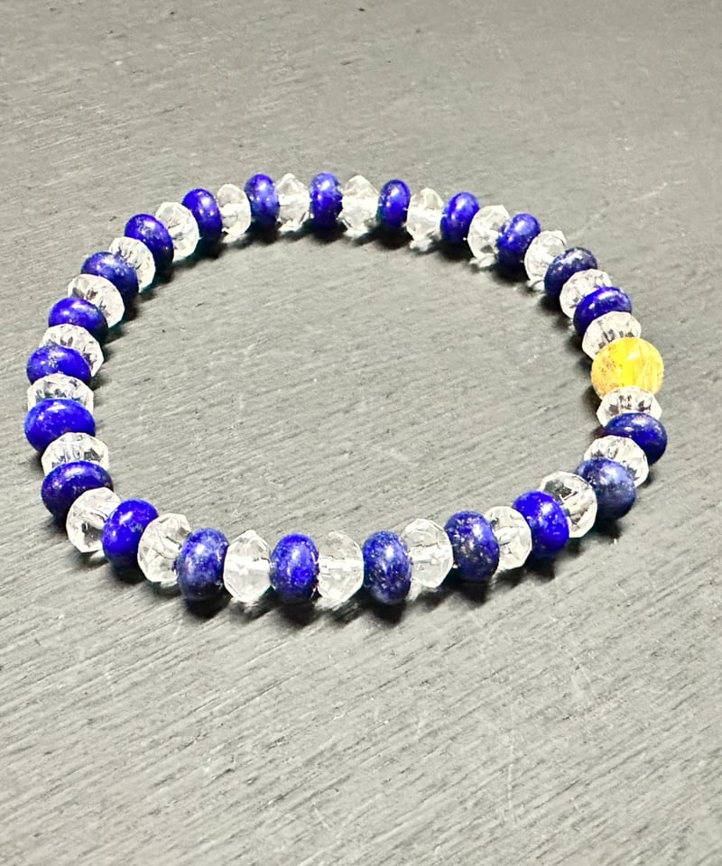 ゴールドルチルとラピスラズリと水晶のブレスレット | うさぎ屋