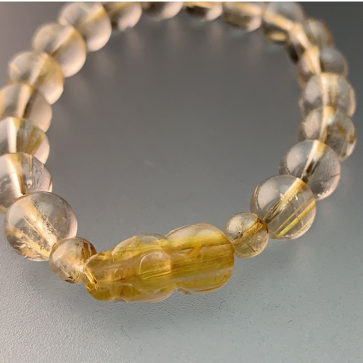 金運UP！ 金を食べるヒキュウとゴールドルチルのブレスレット | うさぎ屋