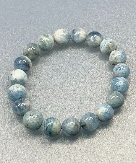 ブラックアクアマリン　約10mm