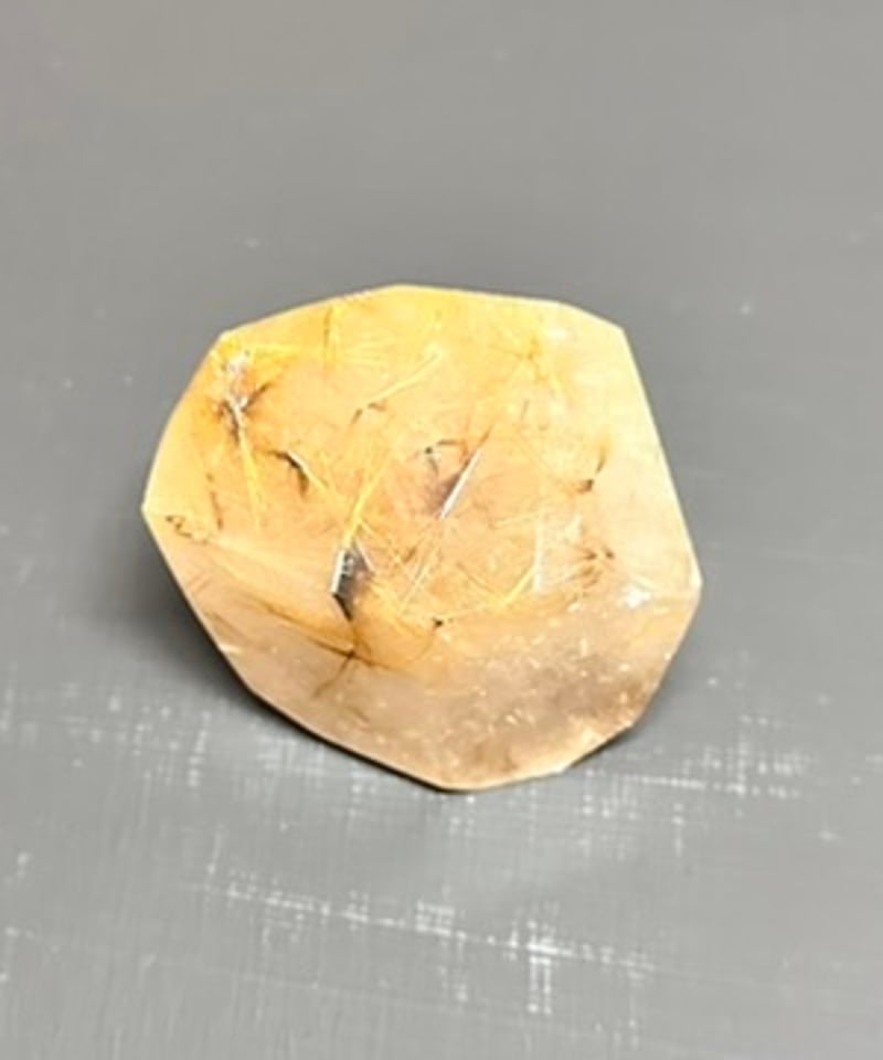 金運・仕事運上昇！ ゴールドルチル 置き石 | うさぎ屋