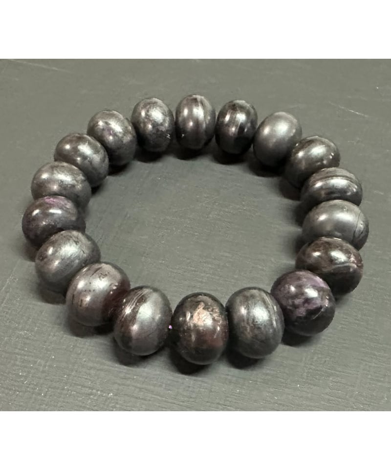特殊宝瓶天珠 アイアンスギライト ブレスレット 特殊宝瓶天珠 アイアンスギライト ブレスレット