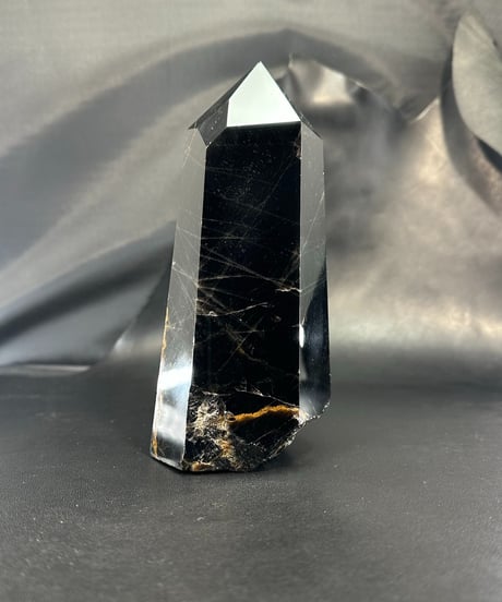 モリオン（黒水晶）ポイント　置き石　高さ17.5cm