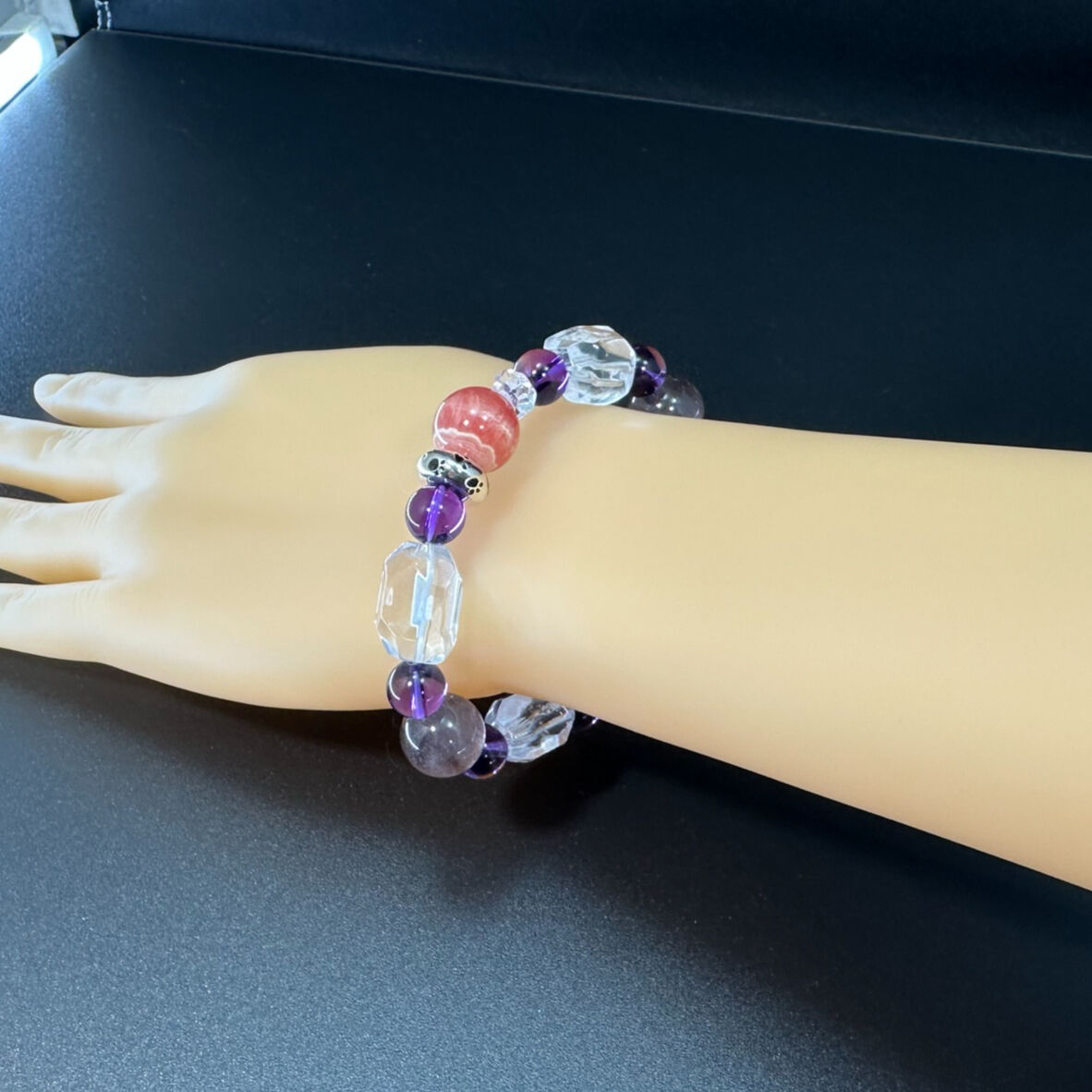 ☆展☆ストロベリークォーツ❀お守りレインボーブレスレット❀肉球が