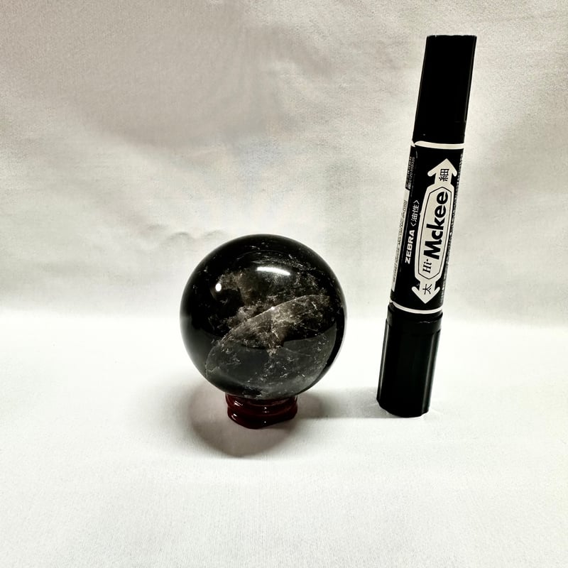 モリオン(黒水晶)丸玉 置き石 台座付き 直径6.4cm | うさぎ屋 モリオン(黒水晶)丸玉 置き石 台座付き 直径6.4cm | うさぎ屋
