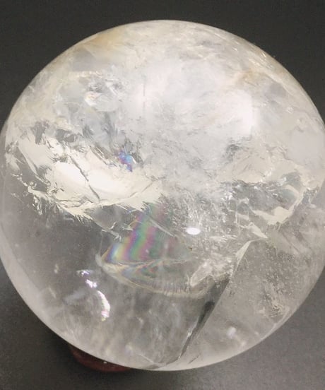 天然水晶（アイリスクォーツ）　丸玉　67㎜