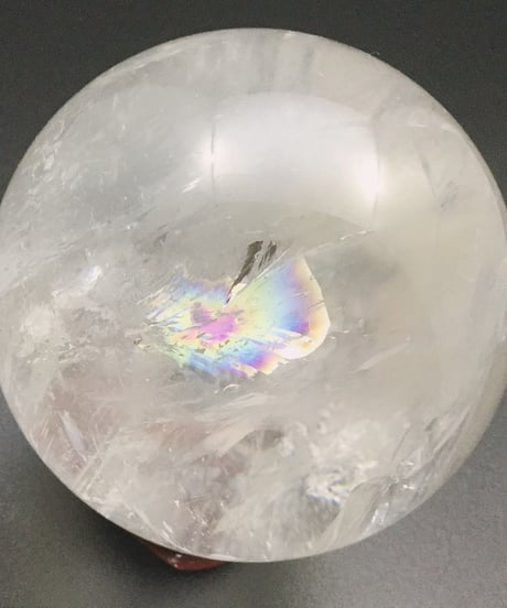 天然水晶（アイリスクォーツ）　丸玉　67㎜