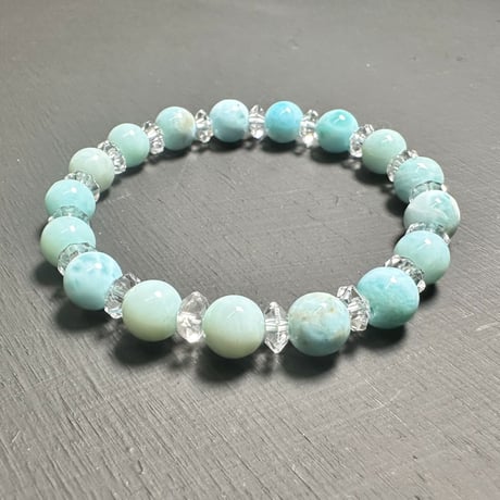 ＊いちごウサギ様お取置き＊太極石　ウサギ　ハウライト　ブレスレット いちごウサギ様お取置き＊太極石 ウサギ ハウライト ブレスレット