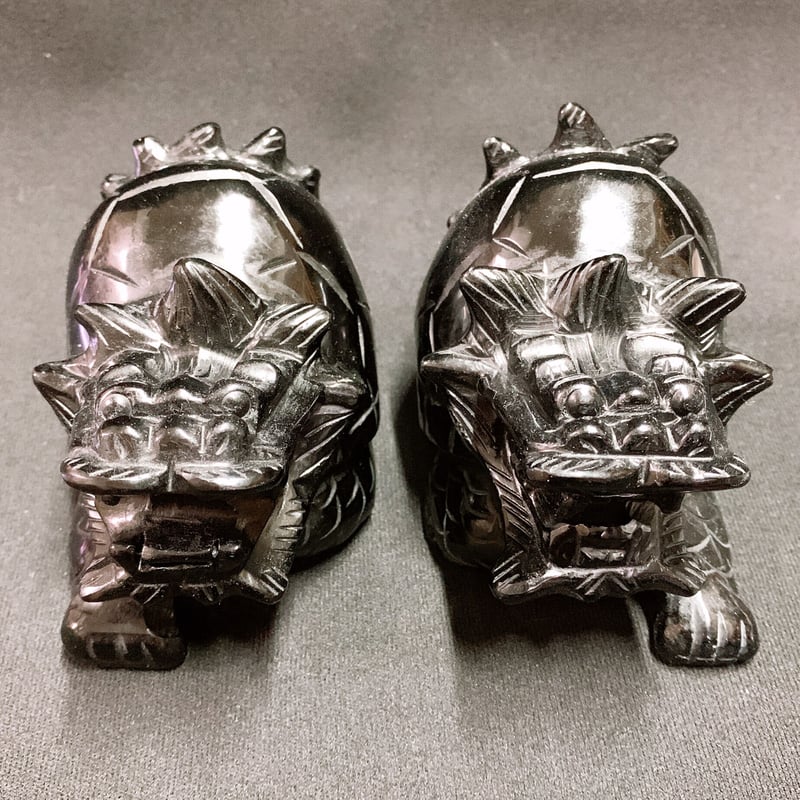 龍亀 ロングイ レッドオブシディアン