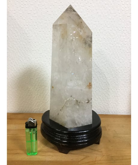 虹入りヒマラヤ水晶　4.7kg　六角柱