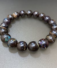 金運UP！ 最強九眼天珠と宇宙からのギベオン隕石とゴールド