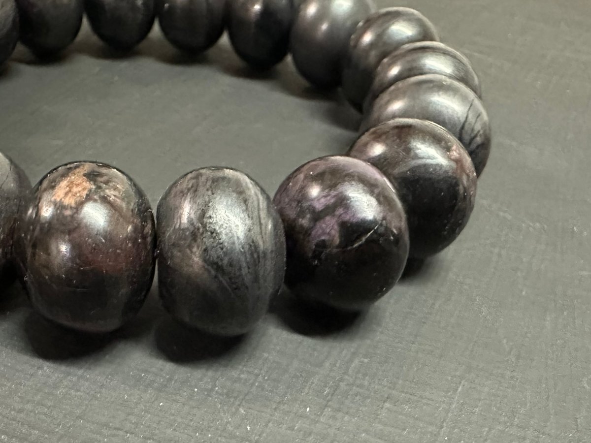アイアンスギライト 変わり珠ブレスレット | うさぎ屋