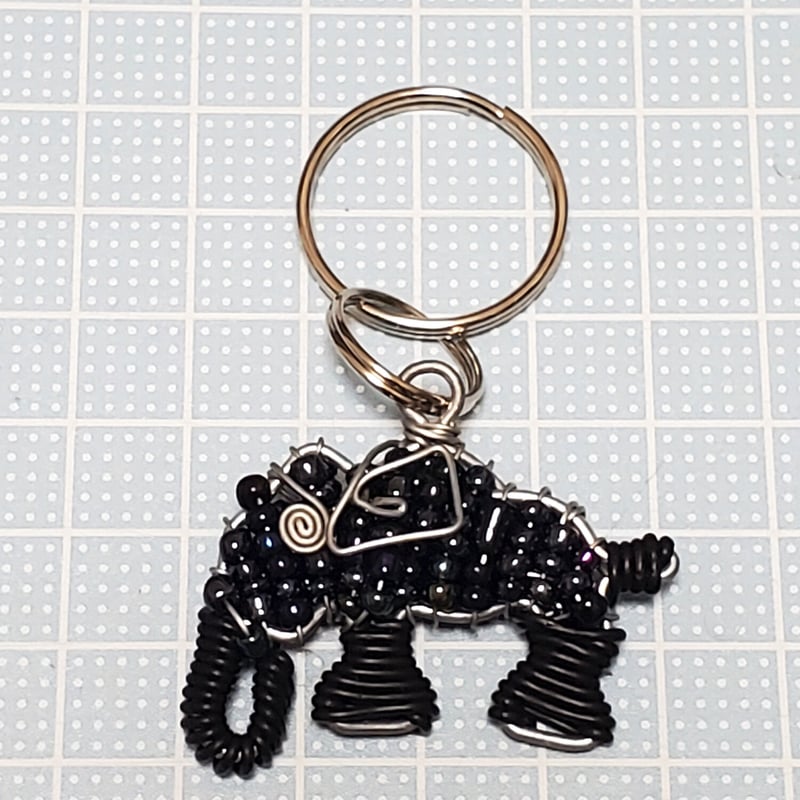 南アフリカの小さなビーズアニマルキーリング（ゾウ、象