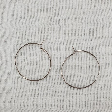 シュウェピアス/イヤリング　(フープタイプ）