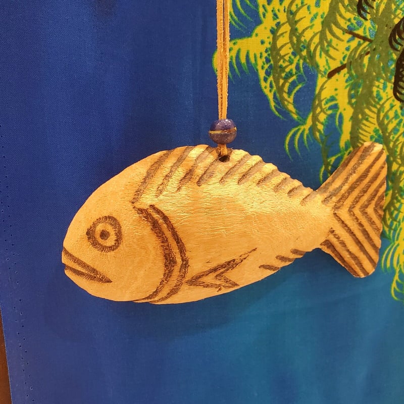 たい焼き？ 木の魚① | マデリーフ