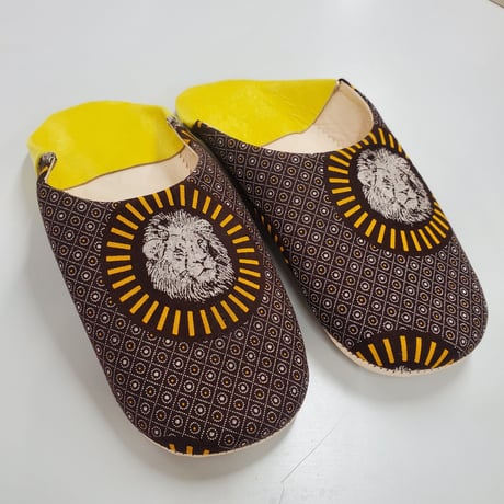 【送料込】シュウェバブーシュ105 ブラウン　ライオン　ギフト　レディース/メンズ