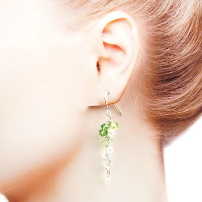 14kgfミントクリソプレーズフロストフラワーカービングピアス