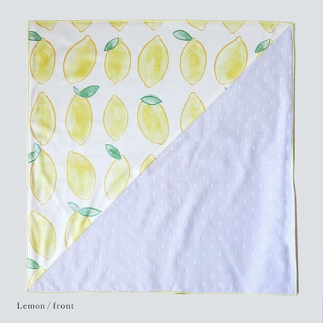 アイウエアが拭けるハンカチ　　　　　　　　　　　　fruits - L (43cm)