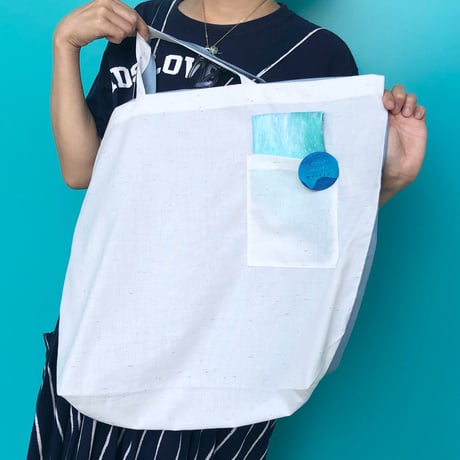 アイウェアが拭けるエコバッグ　　　　　　　　moteru (右手で持ちたい方)