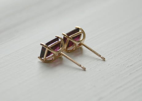 K10YG/ロードライトガーネット ピアス【HAKONIWA / 箱庭】/(PE20044Y-RGA)