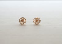 K10YG/ ピアス【YUKIWA KIKU / 雪輪菊】/WAMON MINI GOLD (PE20022Y)