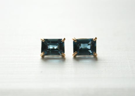 K10YG/ロンドンブルートパーズ ピアス【HAKONIWA / 箱庭】/(PE20044Y-BT)