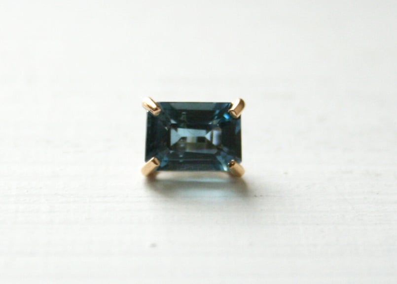 K10YG/ロンドンブルートパーズ ピアス【HAKONIWA / 箱庭】/(PE20044Y-
