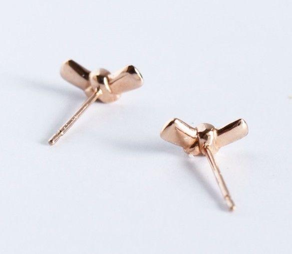 K10ダイヤピアス【MUSUBI MON / 結び文】（PE10070）K10YG/PG2色