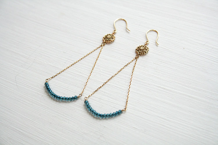 K10YG/ ピアス【YUKIWA KIKU / 雪輪菊】/WAMON MINI GOLD (