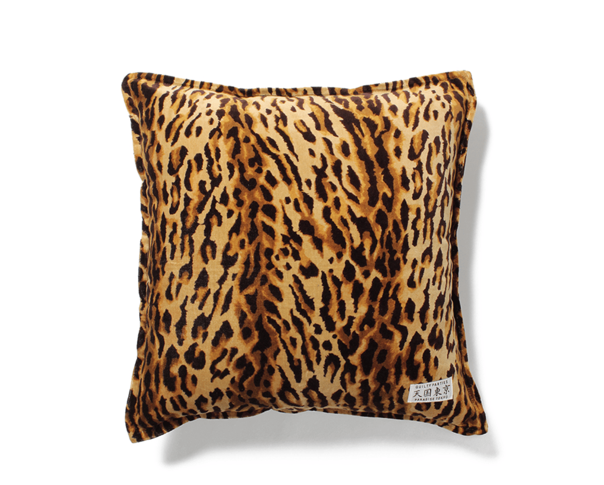 WACKO MARIA / LEOPARD VELVET CUSHION (brown) |