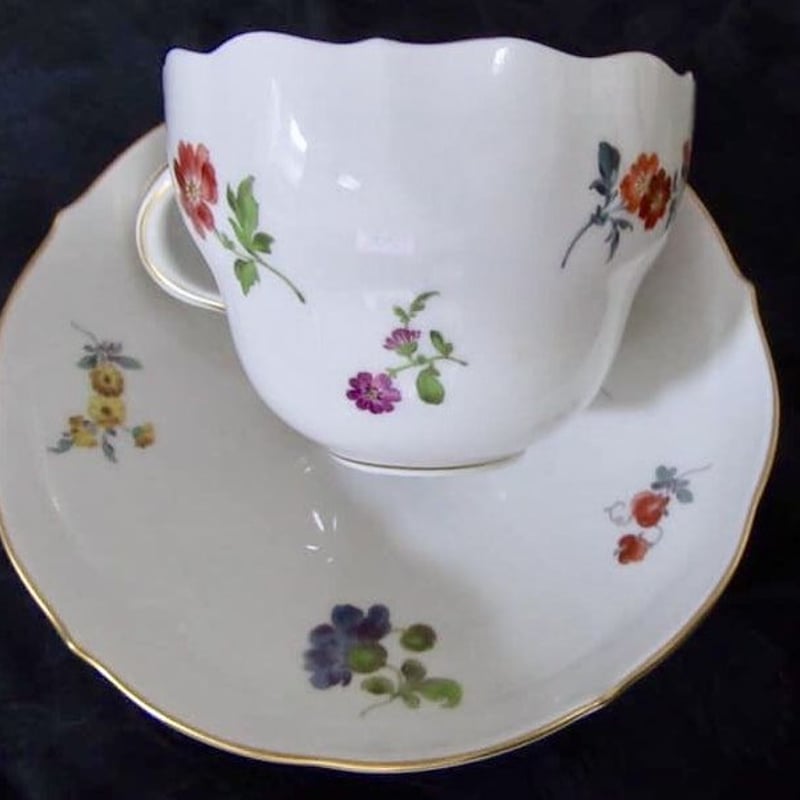 マイセン 5つ花 カップ&ソーサー | Meissen's rose & white porc マイセン 5つ花 カップ&ソーサー | Meissen's rose & white porc
