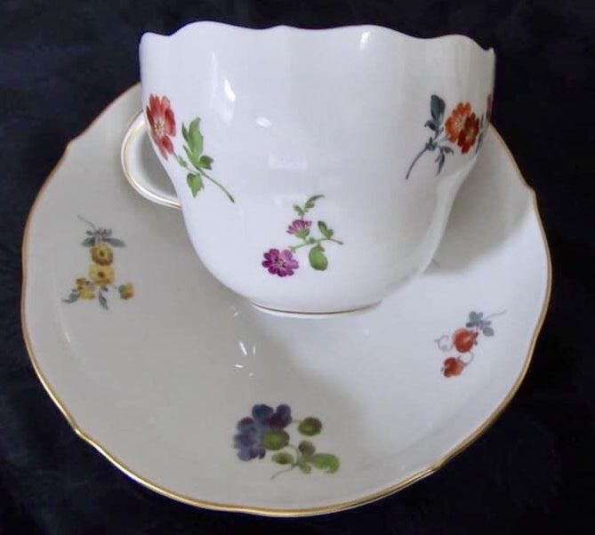 マイセン 5つ花 カップ&ソーサー | Meissen's rose & white porc