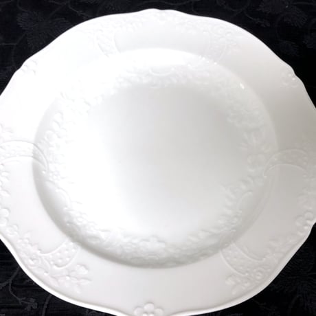 （入荷数5枚）マルセイユ レリーフ皿25㎝