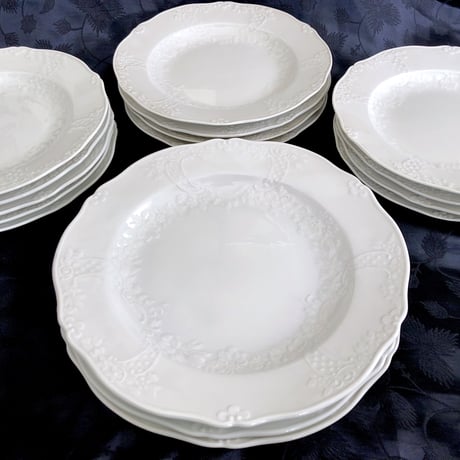 Aマルセイユ レリーフ皿21㎝（入荷7枚）