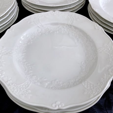 Bマルセイユ レリーフ皿21㎝（入荷7枚）