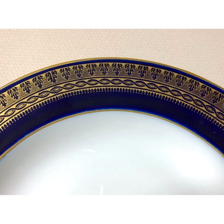 瑠璃 金彩模様リム皿25㎝