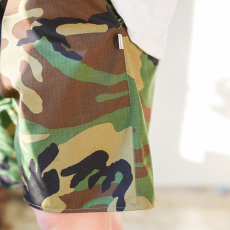 ACTIVE BAGGY SHORTS WOODLAND CAMO