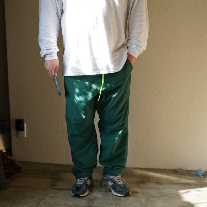 UNSLACKS ACTIVE EASY PANTS マンゴー UNSLACKS ACTIVE EASY PANTS マンゴー