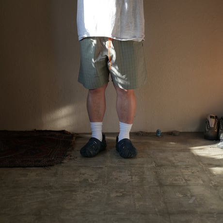 ACTIVE BAGGY SHORTS TYPEWRITER