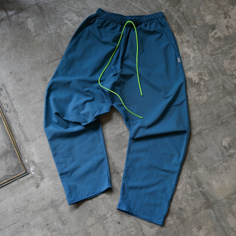 ACTIVE EASY PANTS SUPPLEX®︎NYLON MICRO RIPSTOP ...