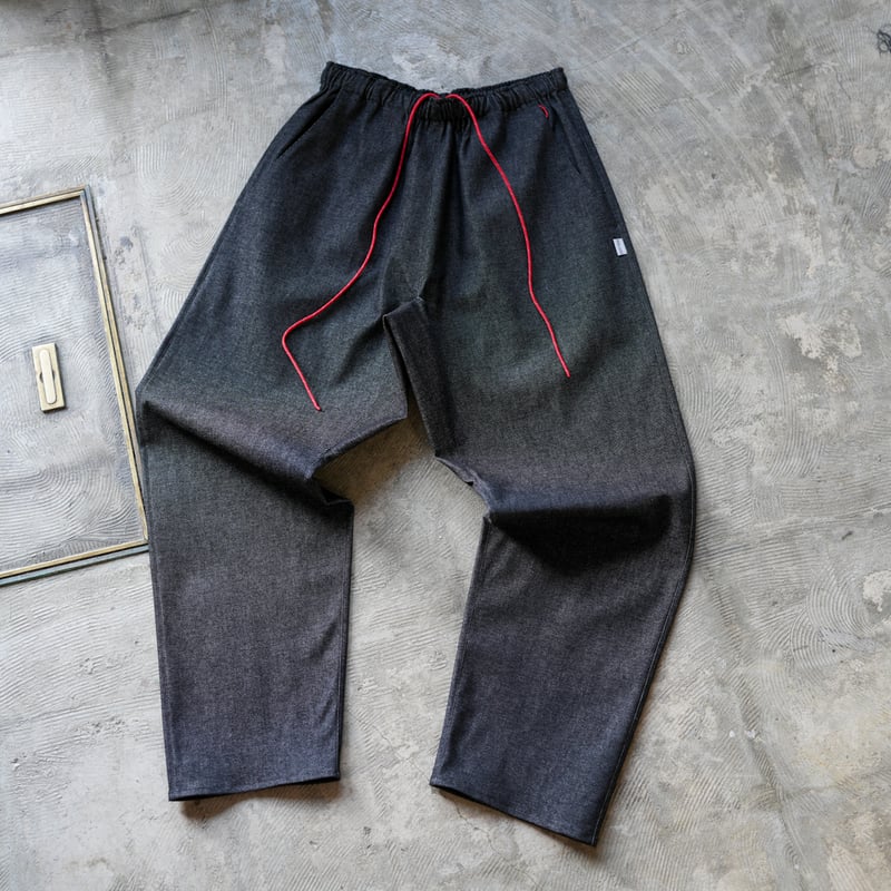 ACTIVE EASY PANTS BLACK DENIM | UNSLACKS STORE