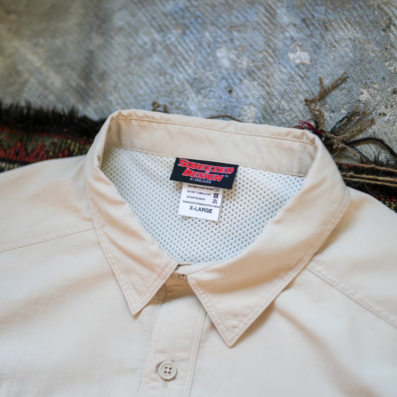 SQUEEZED DESIGN SUPPLEX NYLON ACTIVE SHIRT | UN